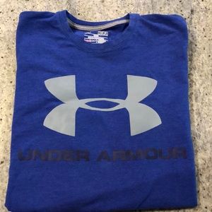 Under Armour t-shirt